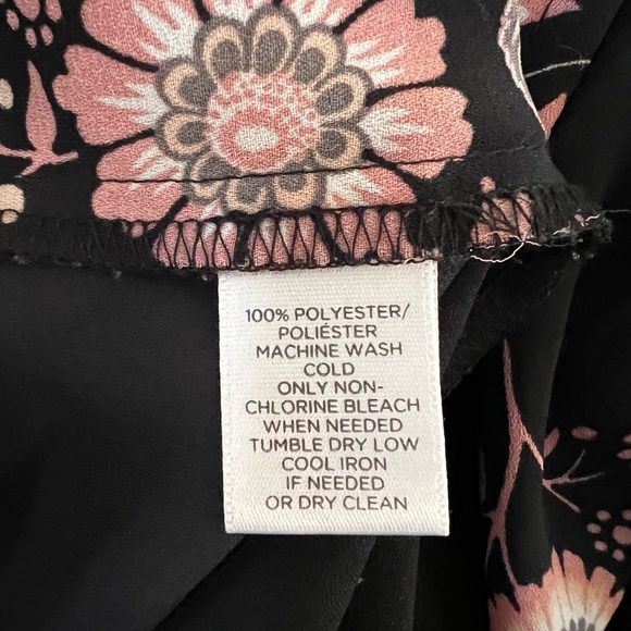 Loft Floral Ruffle Shell - Picture 7 of 9